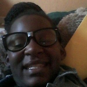 Meet your Posher, Mia